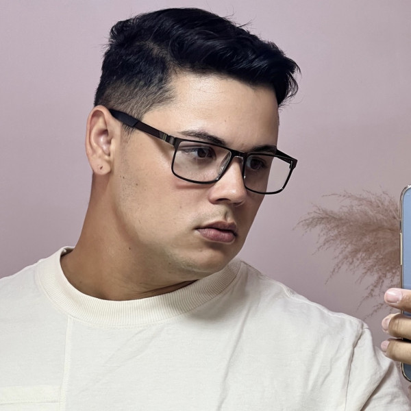 Armação de Óculos AQ240701 Retangular Marrom